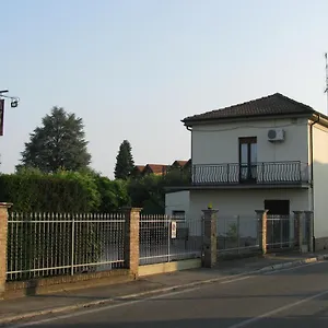 Couette-café Reginetta, Casteggio